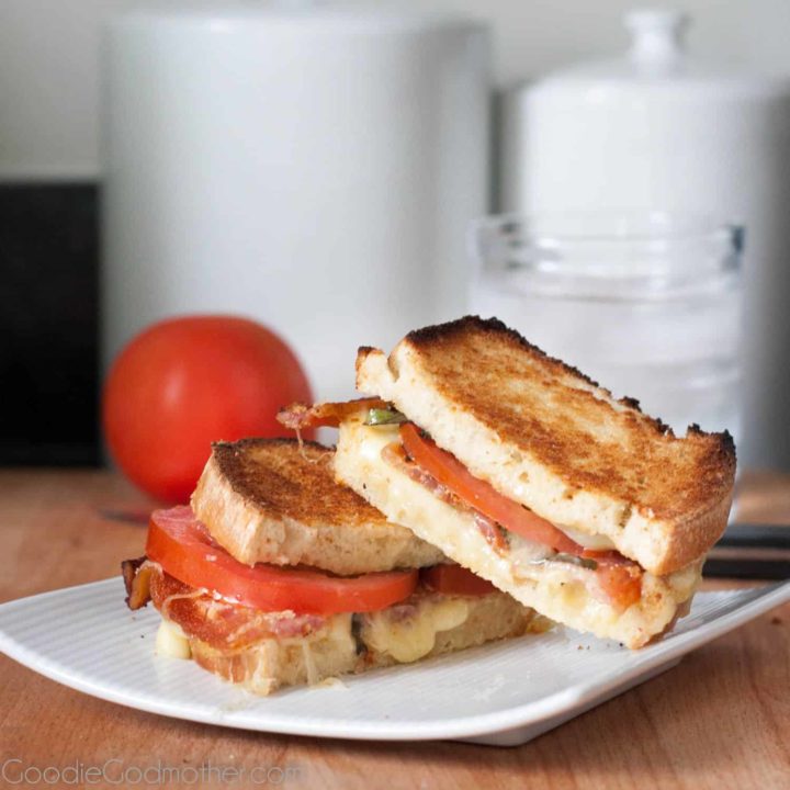 Basil, Bacon, Mozzarella Grilled Cheese. A BBMT? No matter what you call it, it's delicious! Recipe on GoodieGodmother.com