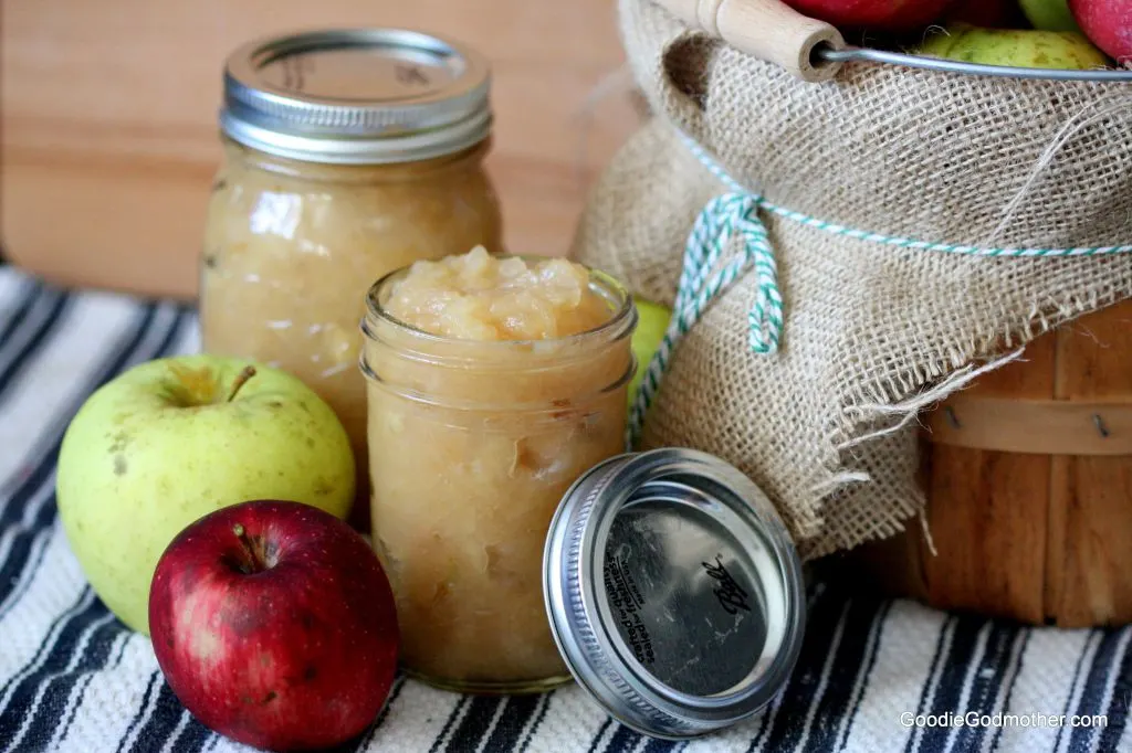 Organic homemade applesauce