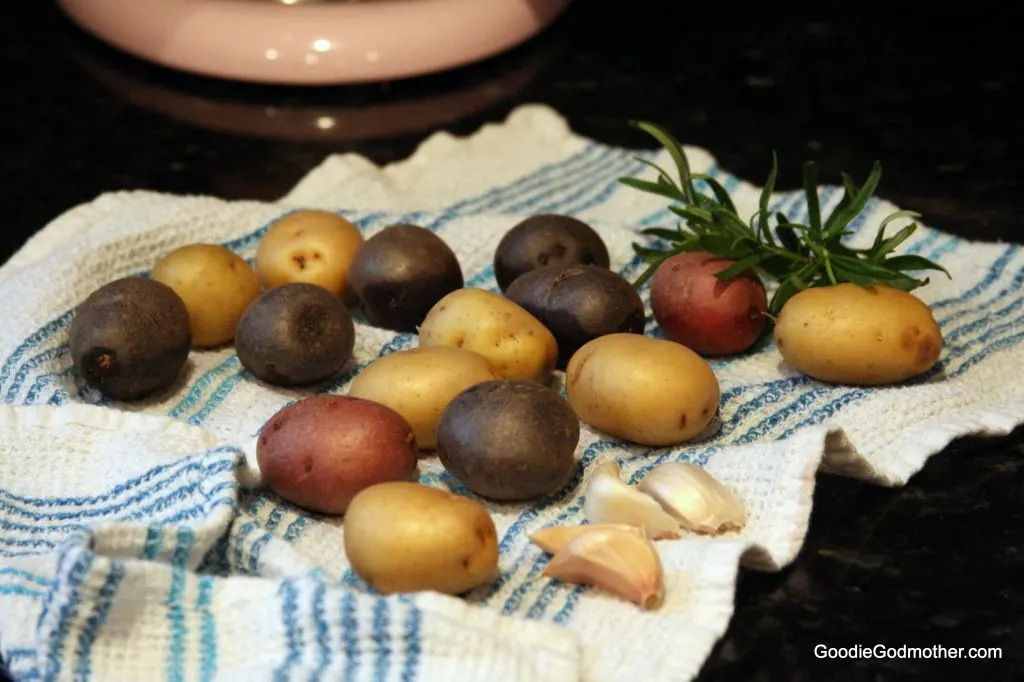 Potatoes with rosemary and garlic