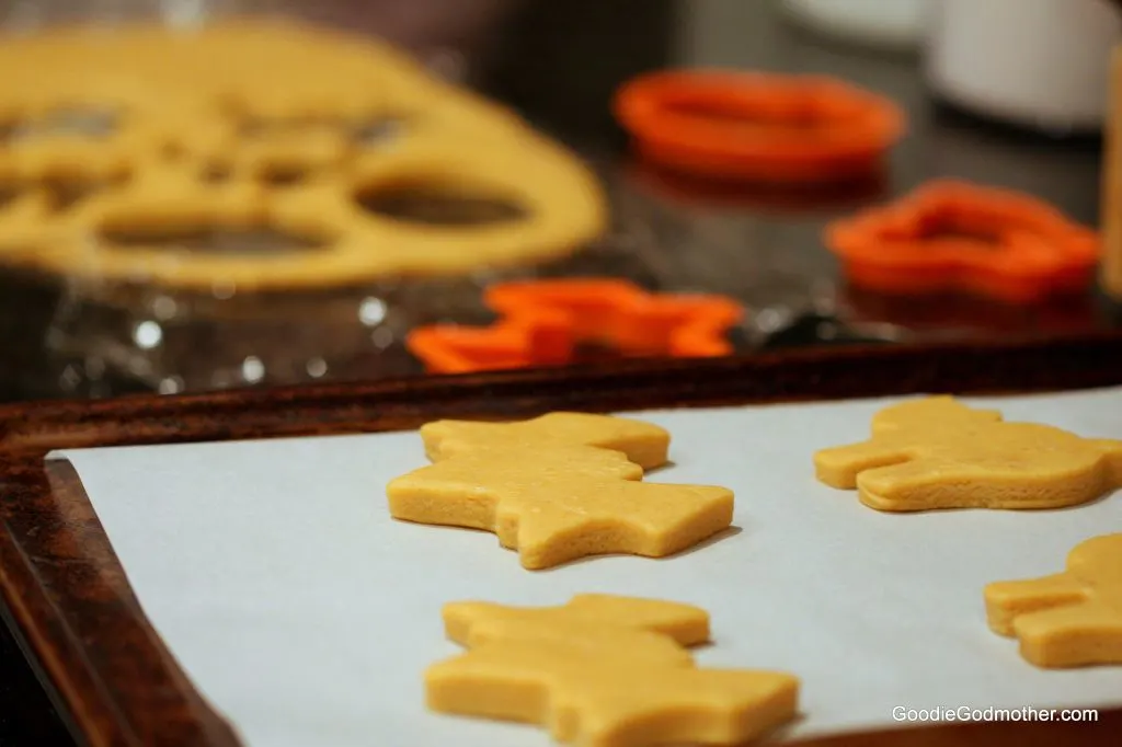 halloween pumpkin sugar cookie shapes