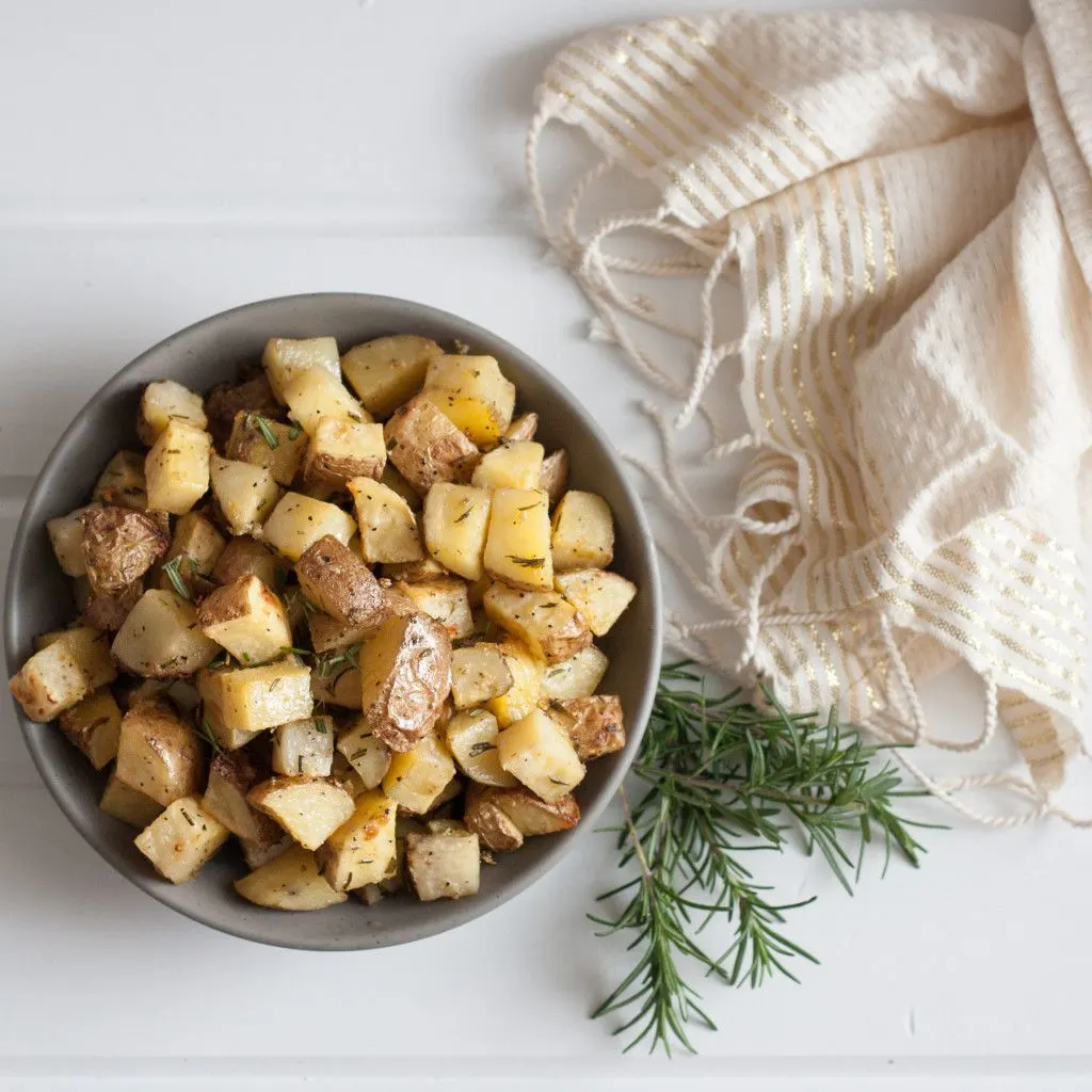 https://goodiegodmother.com/wp-content/uploads/2014/10/how-to-roast-potatoes-in-the-oven-1024x1024.jpg.webp