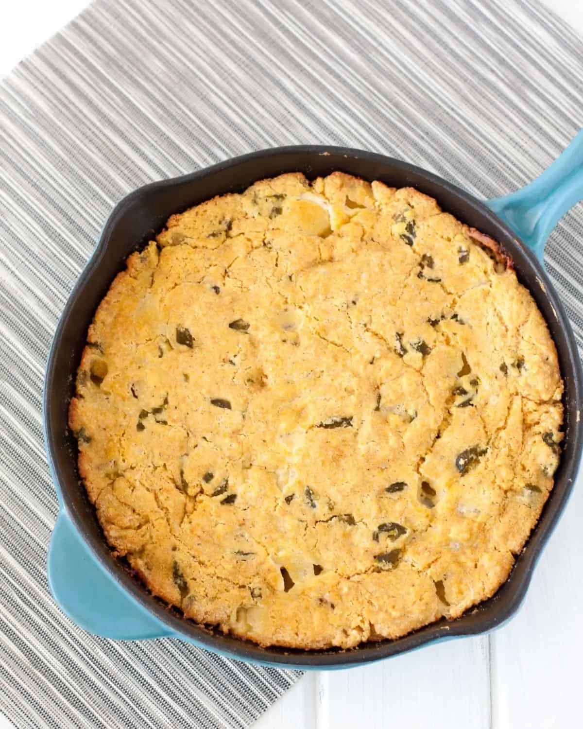 Smoked Cheddar Candied Jalapeno Cornbread - Spicy with a hint of sweet and cheesy... need I say more? Recipe on GoodieGodmother.com