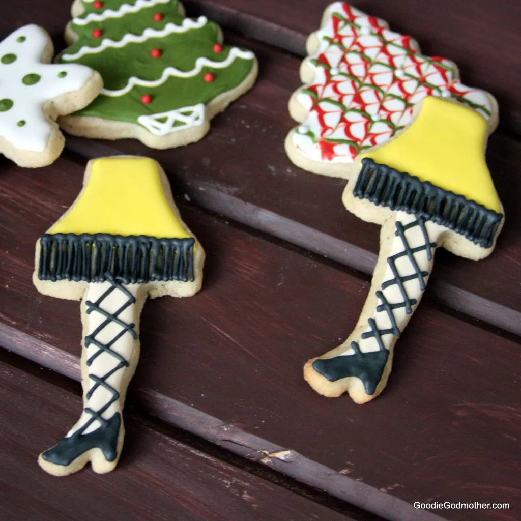 Leg Lamp Cookie Decorating Tutorial by Goodie Godmother