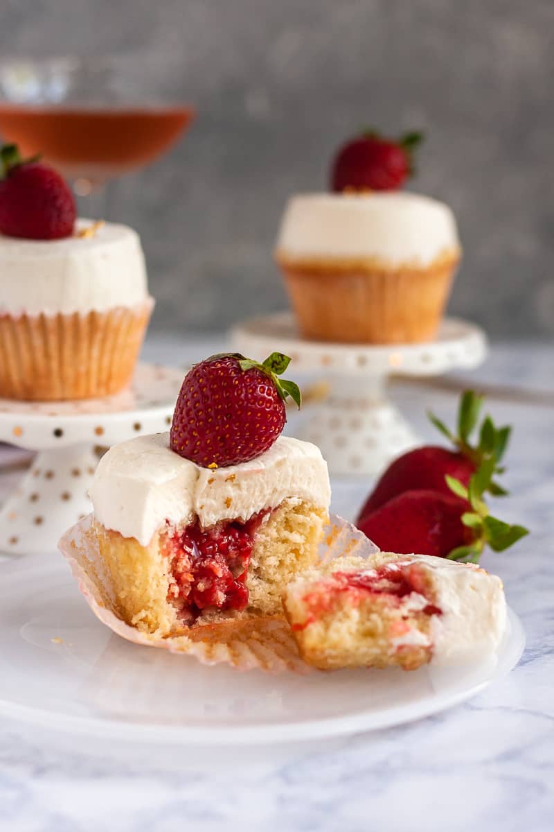 For the sweetest celebrations, break out the bubbly! This recipe for champagne and strawberry cupcakes with a champagne frosting is perfect for when you're feeling effervescent.  * Recipe on GoodieGodmother.com