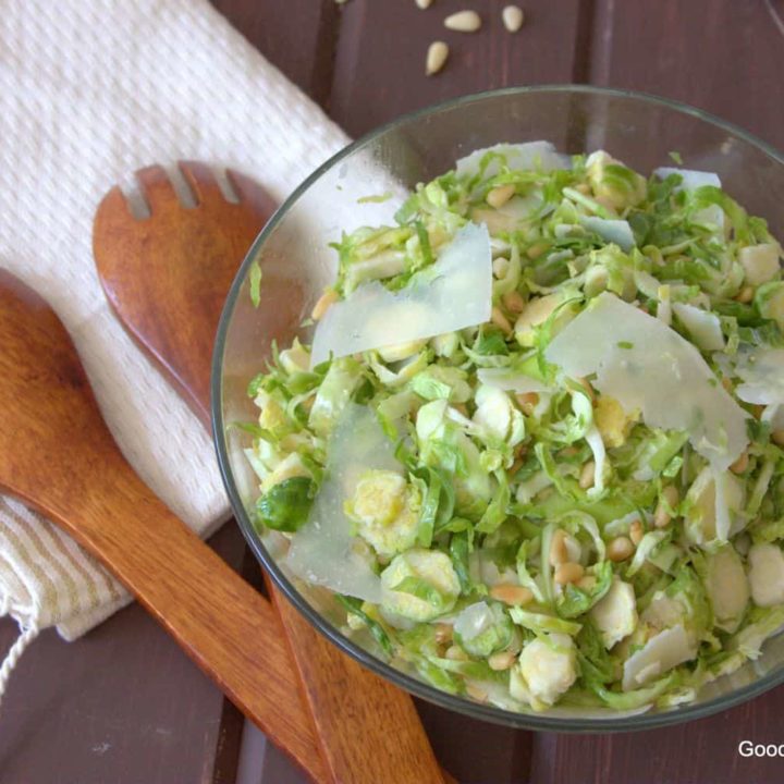 It takes just 10 minutes to make this easy and delicious fresh Brussels sprouts salad with flavors inspired by the Mediterranean!