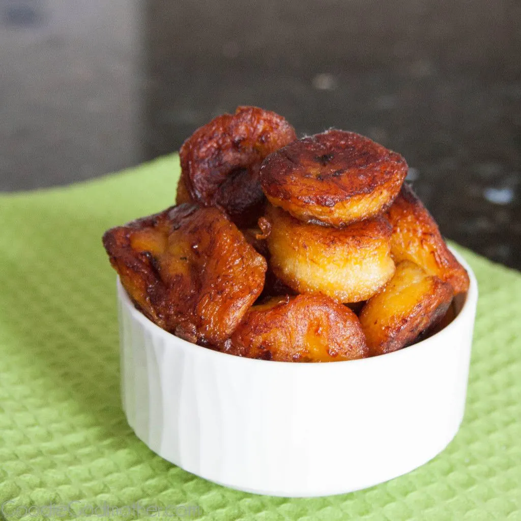 You'd never guess these Cuban Sweet Plantains, also called "maduros", have no added sugar! A popular and easy to make side dish with just two ingredients. 