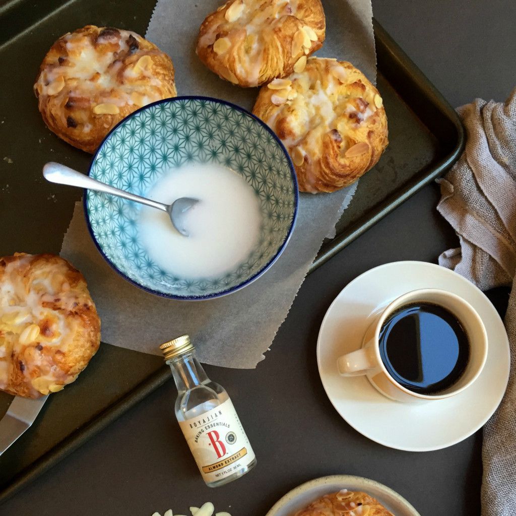 Almond Danish Pastries - 25 Amazing Brunch Recipes you should resolve to make in 2016! Get the full list on GoodieGodmother.com