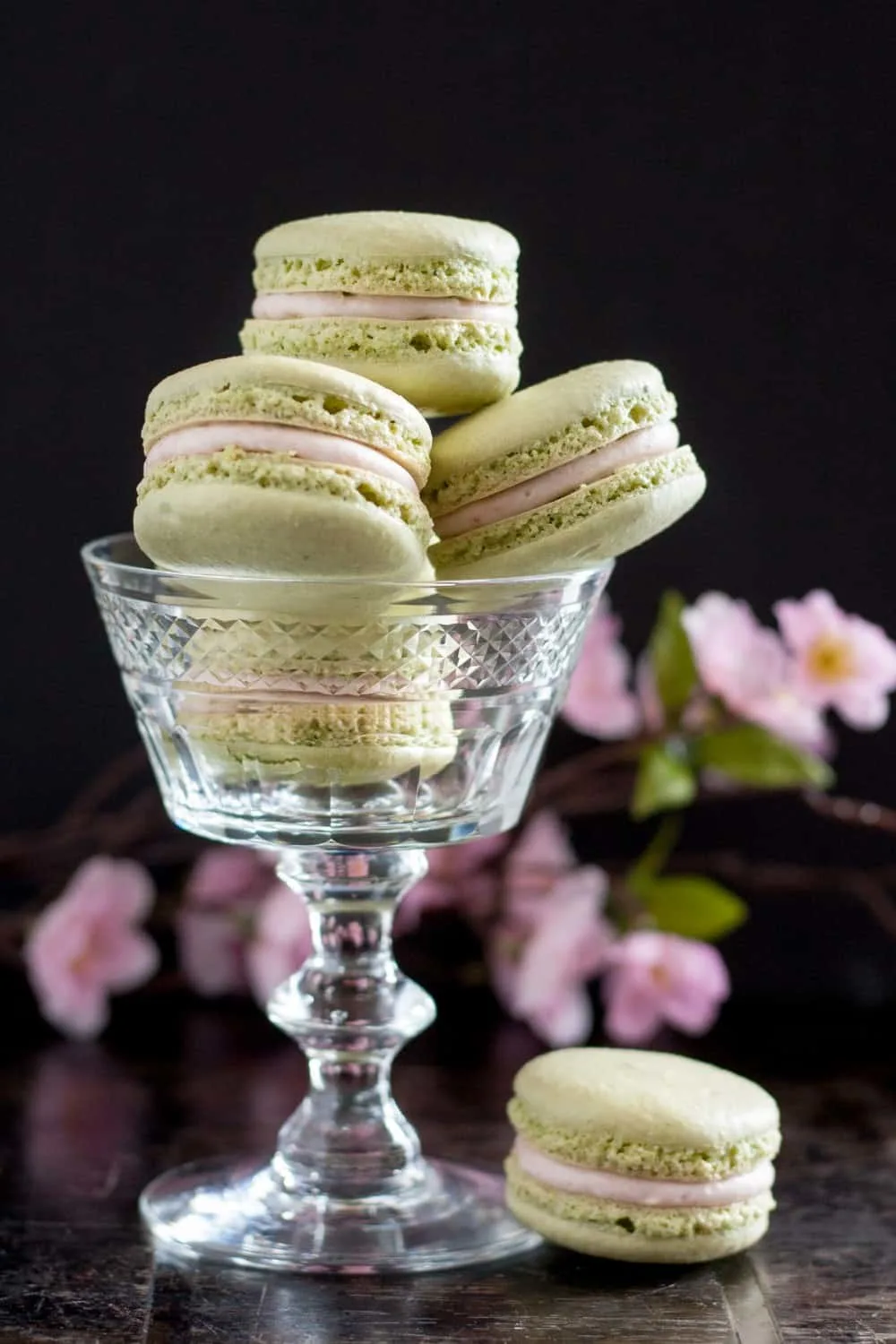 Cherry matcha macarons - delicately flavored, a lovely recipe to celebrate spring! * GoodieGodmother.com