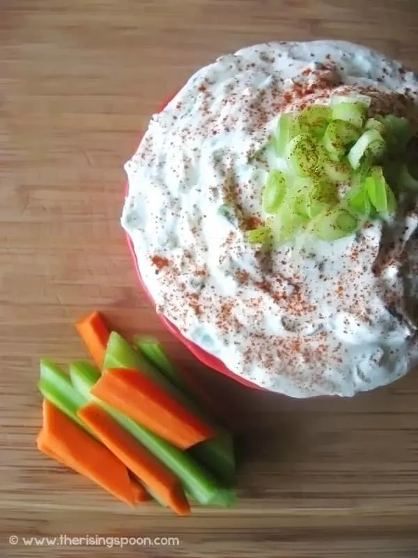 garlicy-sour-cream-and-onion-dip-the rising spoon