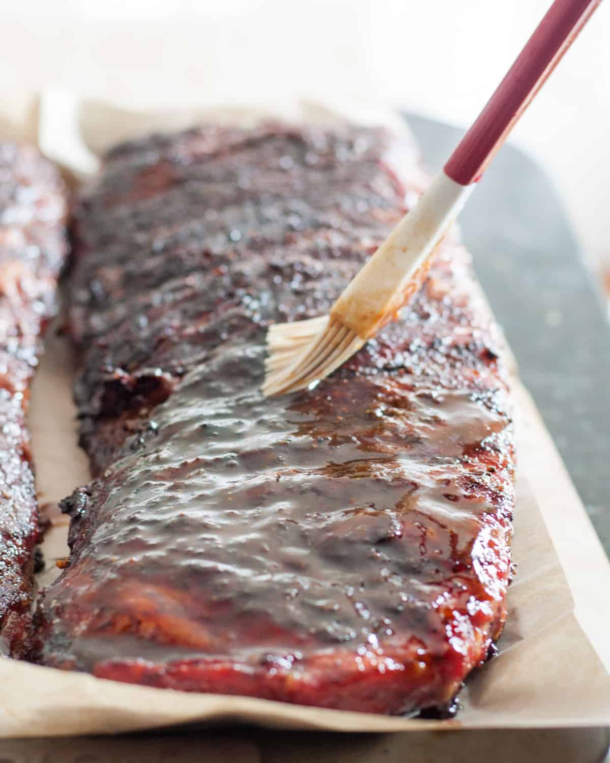 Sticky, saucy, sweet and spicy, these Hawaiian-inspired root beer sticky ribs are a crowd pleaser! * Recipe on GoodieGodmother.com