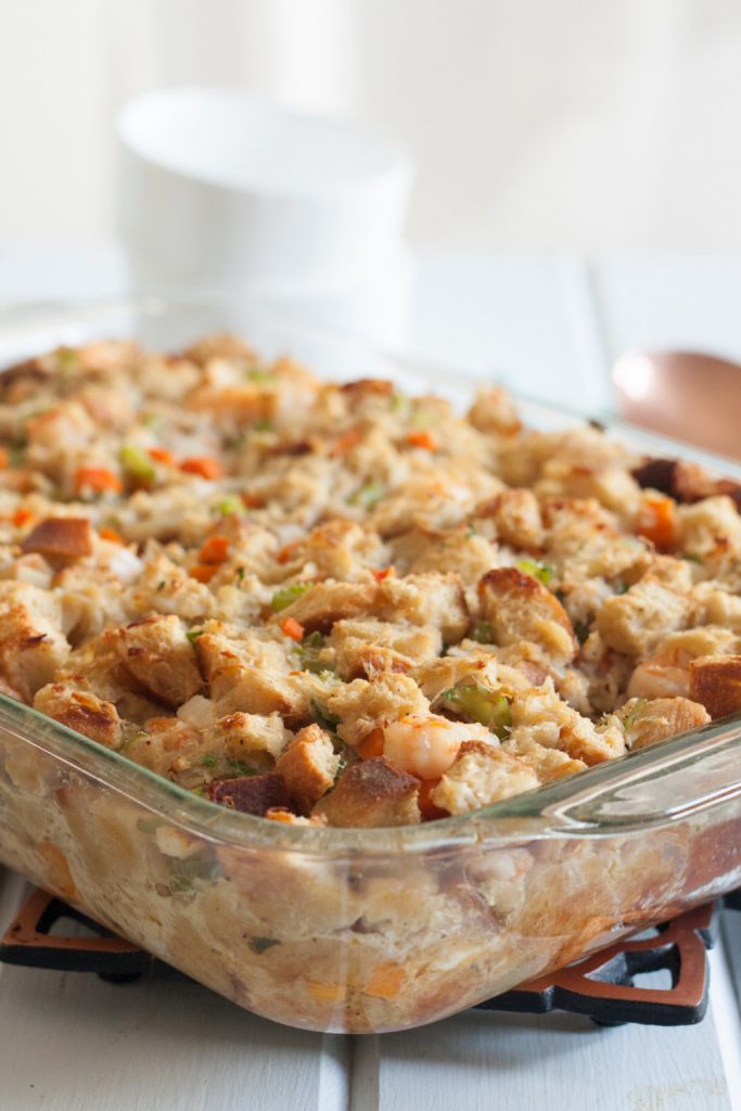 Who says Thanksgiving dinner can't have a coastal touch? This flavorful seafood stuffing is loaded with crab and shrimp but pairs beautifully with turkey. A "must save" for Thanksgiving! * Mid-Atlantic Seafood Stuffing (Dressing) recipe on GoodieGodmother.com
