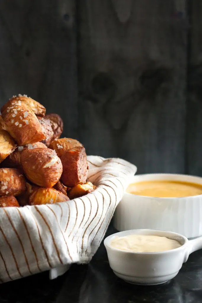 Garlic Cheese Sauce and Pretzel Bites Recipe