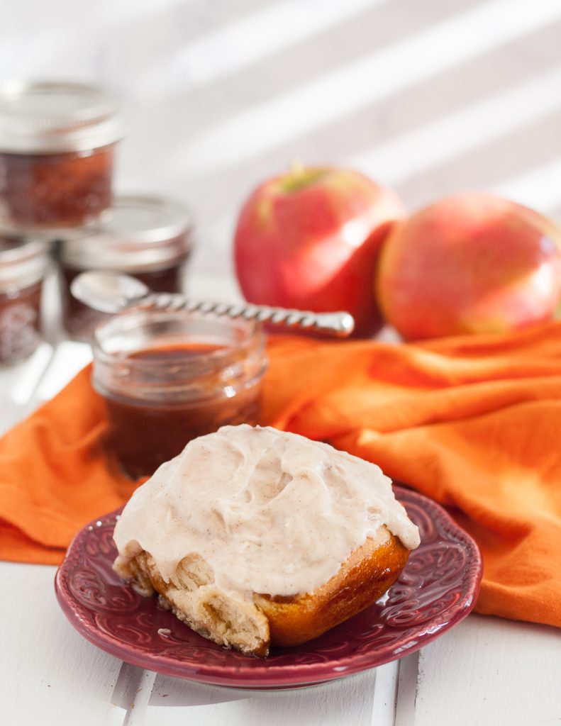 Apple butter cinnamon rolls are a delicious fall breakfast idea! You can even make them in advance and freeze for later. Visit GoodieGodmother.com for the recipe