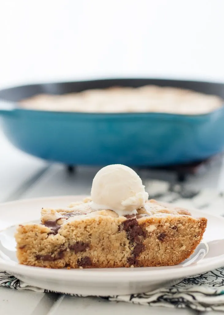 Easy Cast-Iron Skillet Dessert Recipes