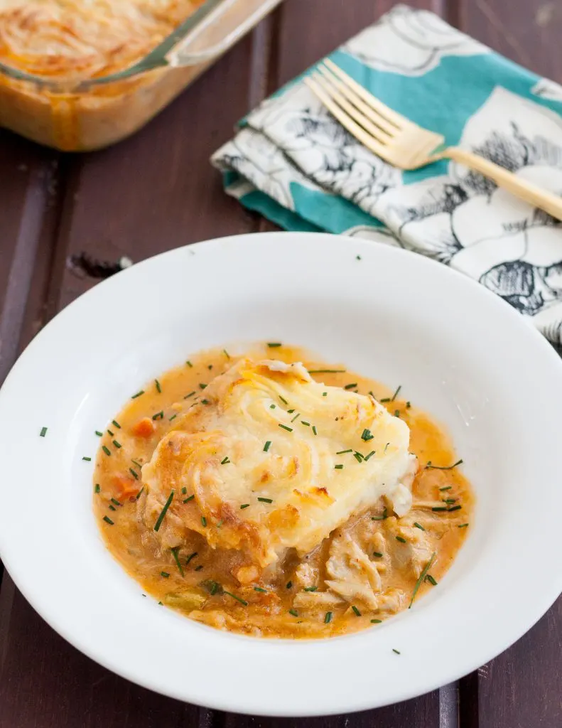 Need a seafood alternative to the traditional shepherd's pie? This shrimp and crab fisherman's pie is loaded with incredible flavors and lovely enough to serve as an alternative main dish to holiday meals! * Recipe on GoodieGodmother.com