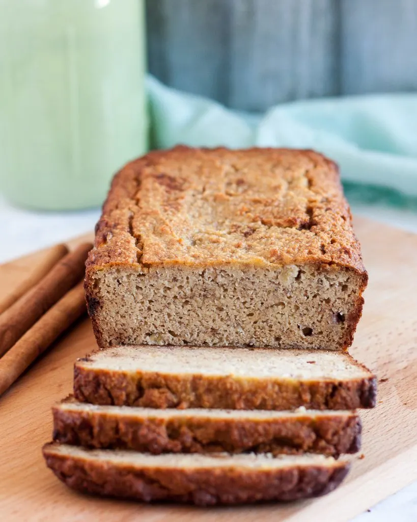 Gluten free and refined sugar free, this paleo banana bread still feels indulgent. With a great texture, it's a tasty breakfast treat or snack.  * Recipe on GoodieGodmother.com