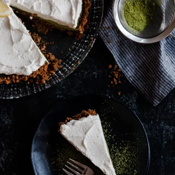 Need an easy yet elegant dessert? Make this No Bake Matcha Lemon Ginger Tart today! * Recipe on GoodieGodmother.com