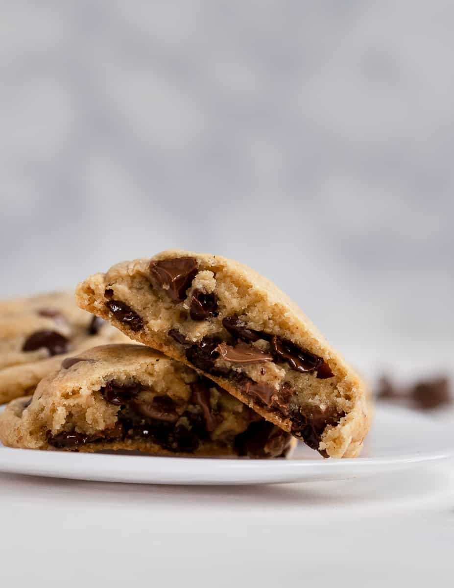 A slightly nutty flavor makes these big browned butter chocolate chip cookies a great new take on an always classic cookie! * Recipe on GoodieGodmother.com