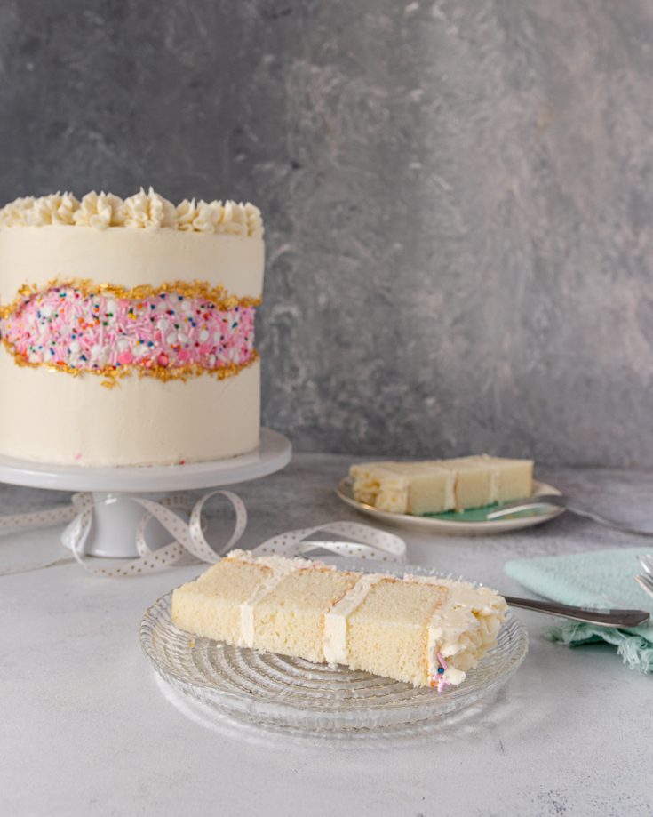 Pillsbury Oven Cake Mix Moist Supreme Vanilla 225G