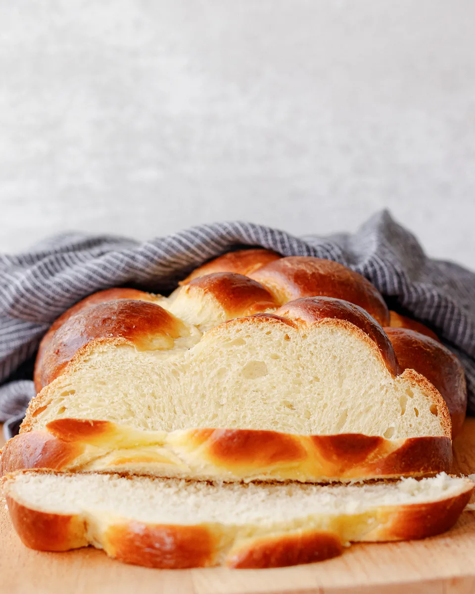 close up of the sliced challah bread to show the beautiful crumb