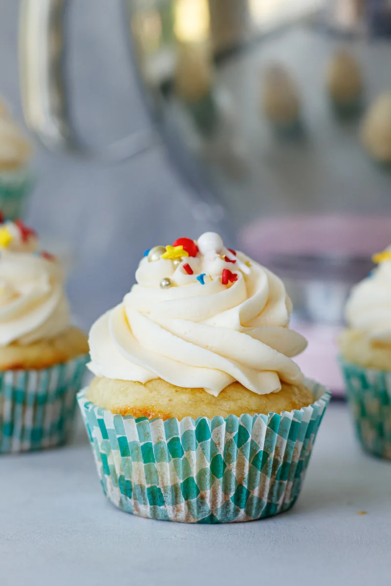 American Buttercream Frosting - Goodie Godmother