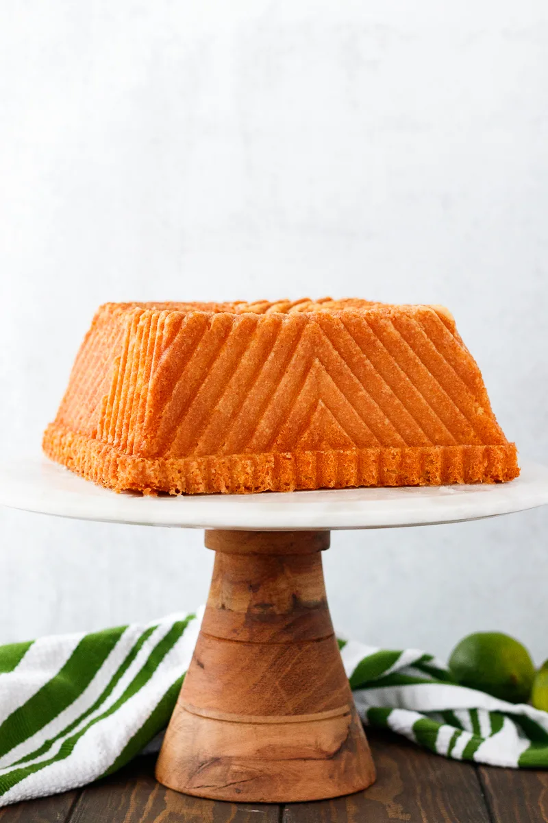 Citrus inspired cake | Shelly's Sweet Treats- Goodies for every occasion