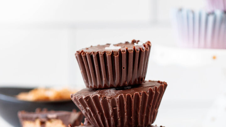 Chocolate Cashew Butter Candy Cups {Paleo & Vegan}