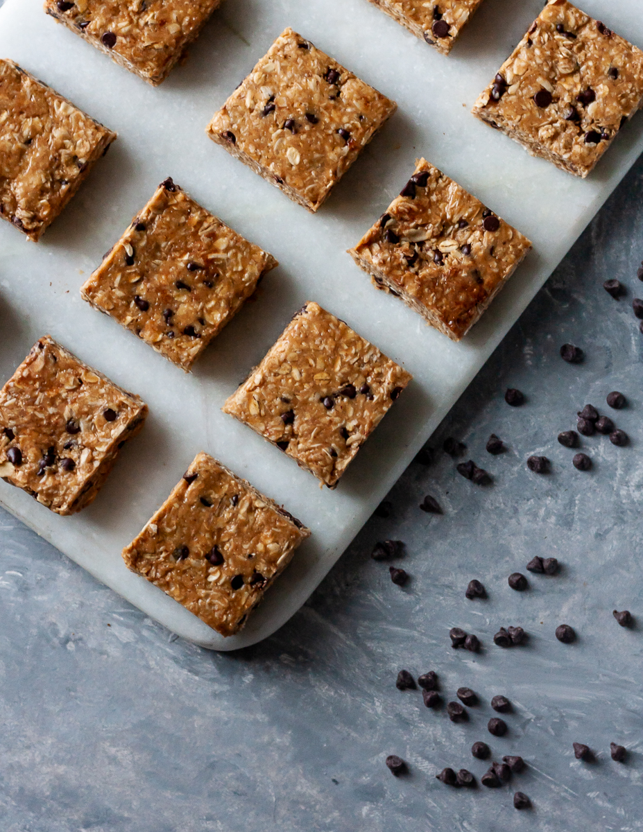 https://goodiegodmother.com/wp-content/uploads/2021/04/no-bake-honey-peanut-butter-oat-bars.jpg