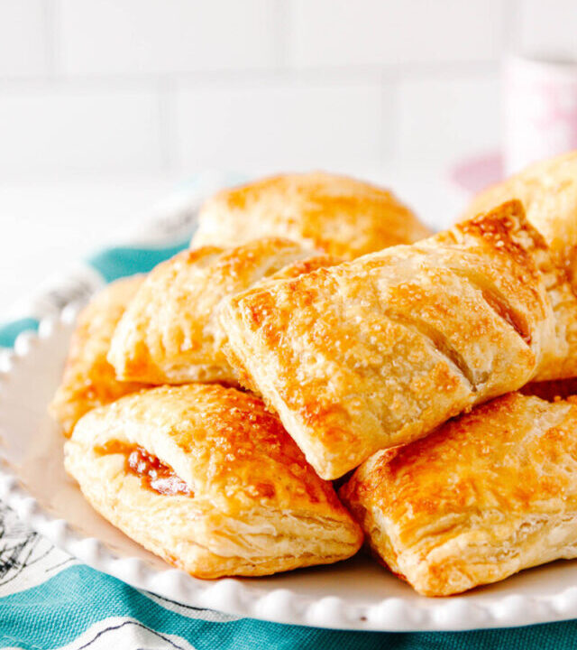 cropped-guava-and-cheese-pastelitos-recipe.jpg